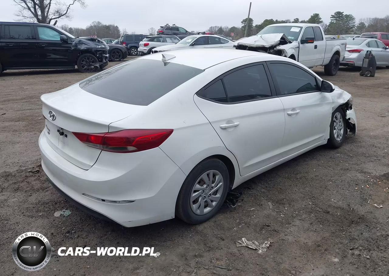 2017 Hyundai Elantra Se VIN:5NPD74LF0HH142366 - 4