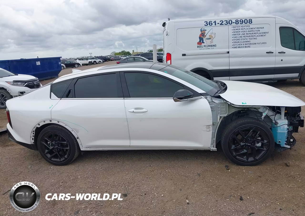 2025 Kia K4 Gt-Line Turbo VIN:3KPFW4DC6SE252673 - 13