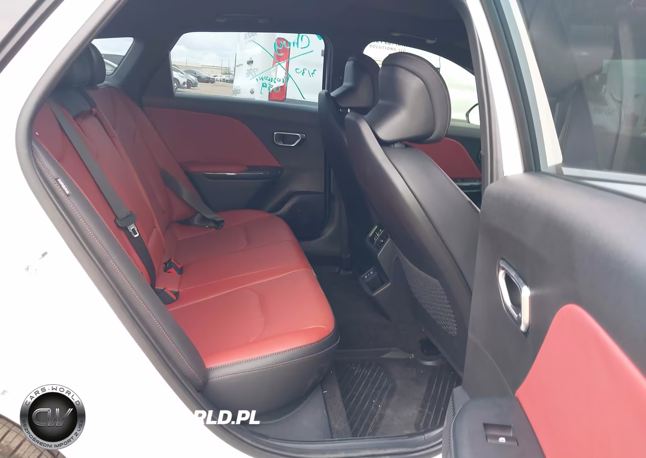 2025 Kia K4 Gt-Line Turbo VIN:3KPFW4DC6SE252673 - 8