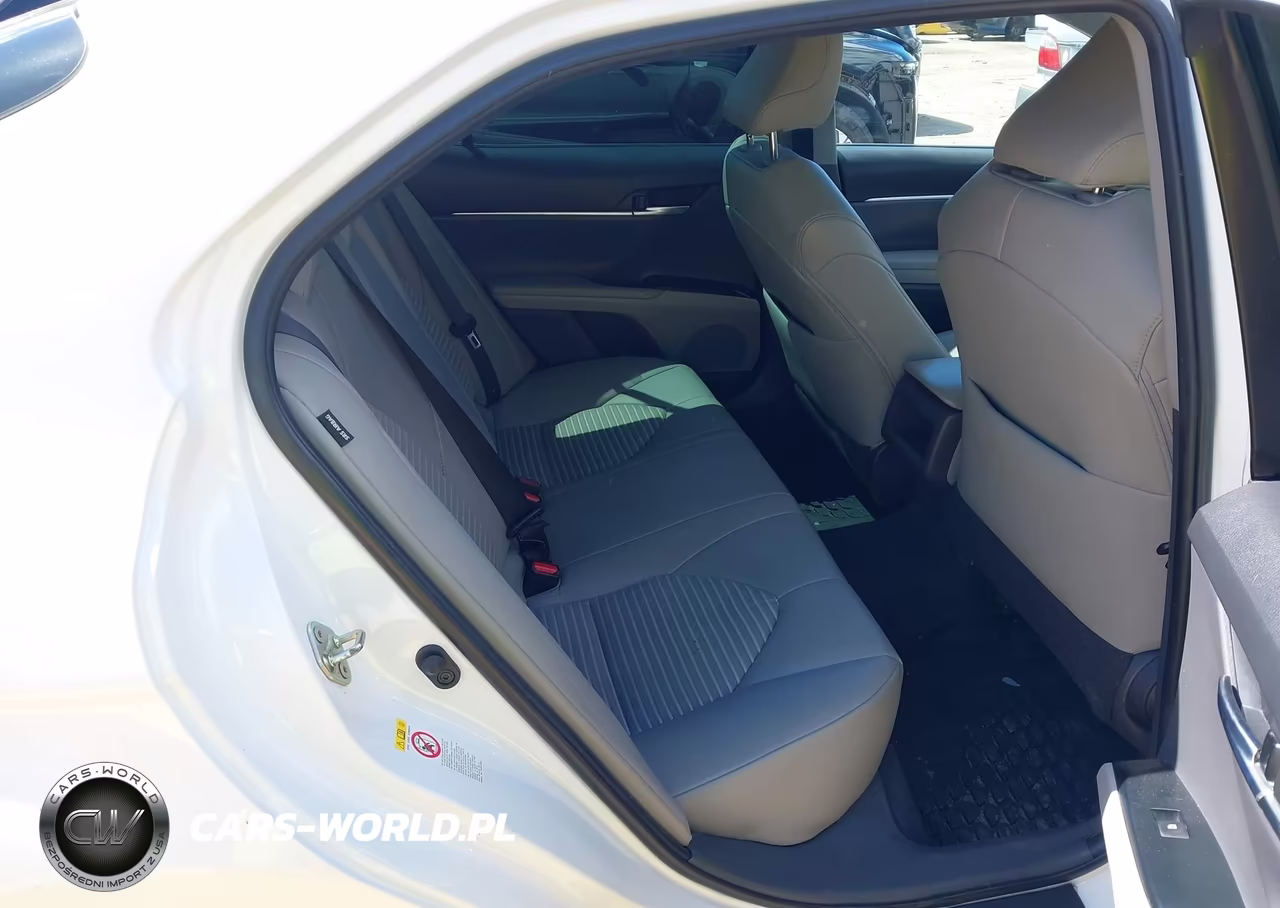 2018 Toyota Camry Se VIN:4T1B11HK0JU122932 - 8
