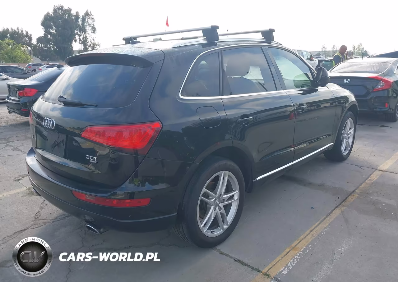2013 Audi Q5 2.0T Premium VIN:WA1LFAFP3DA042484 - 4