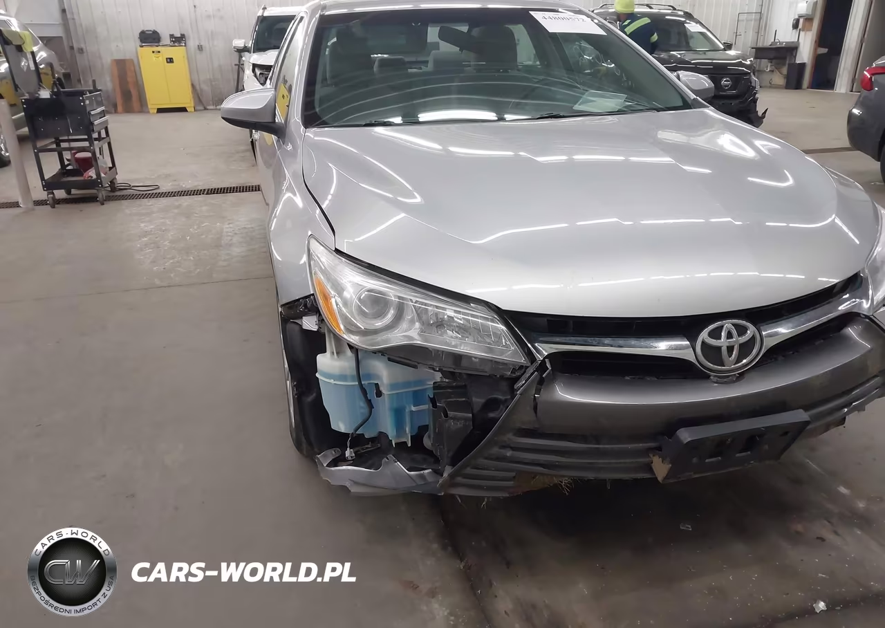 2015 Toyota Camry Le VIN:4T4BF1FKXFR501597 - 6