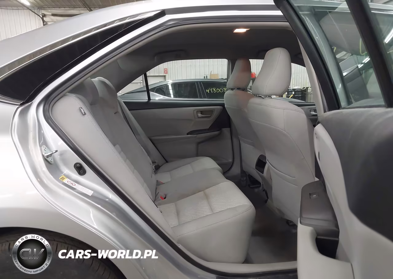 2015 Toyota Camry Le VIN:4T4BF1FKXFR501597 - 8