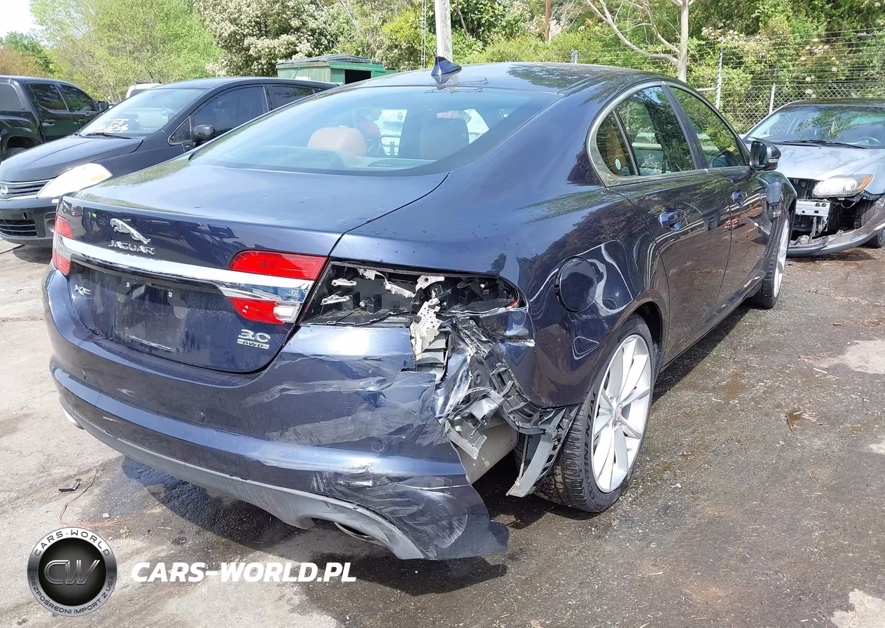2015 Jaguar Xf 3.0 Portfolio-3.0 Sport VIN:SAJWJ0FF5F8U67624 - 4