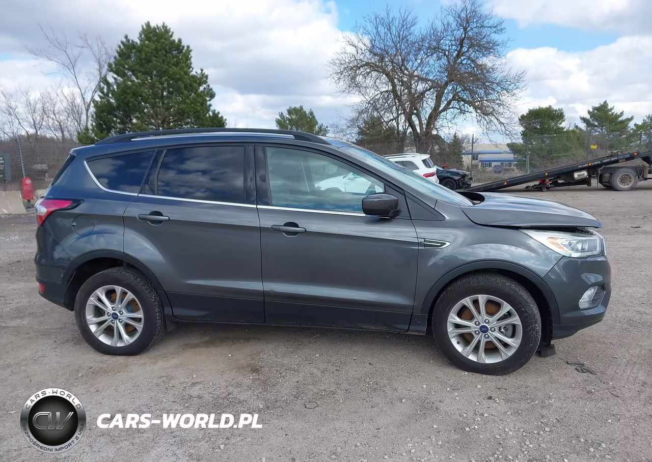 2017 Ford Escape Se VIN:1FMCU9GD5HUC17767 - 13