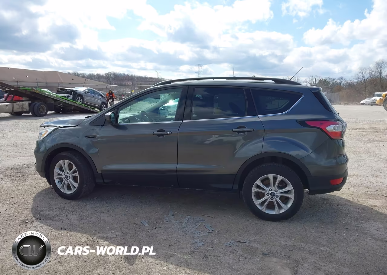 2017 Ford Escape Se VIN:1FMCU9GD5HUC17767 - 14