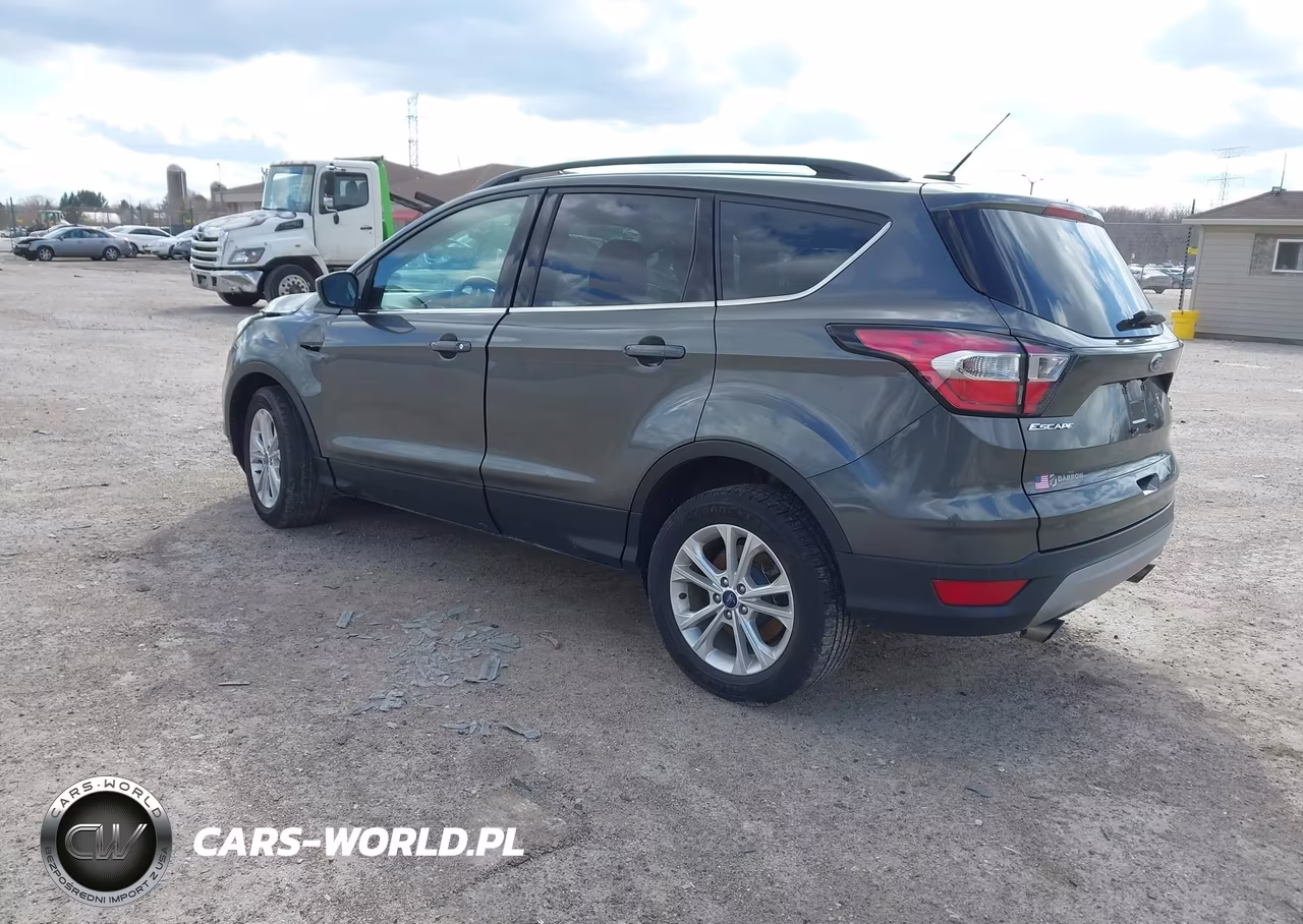2017 Ford Escape Se VIN:1FMCU9GD5HUC17767 - 3