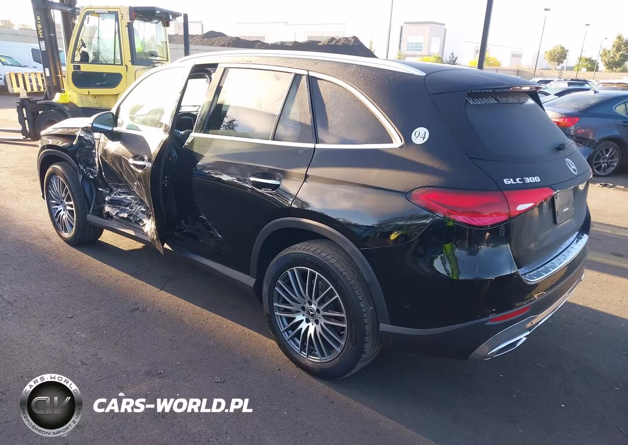 2026 Mercedes-Benz Glc 300 VIN:W1NKM4GB9TF470789 - 3