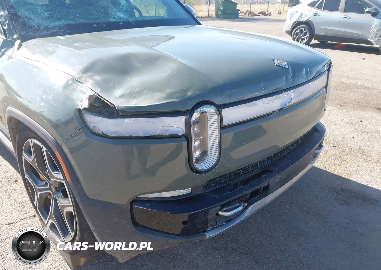 2022 Rivian R1T Launch Edition VIN:7FCTGAAL9NN009789 - 20