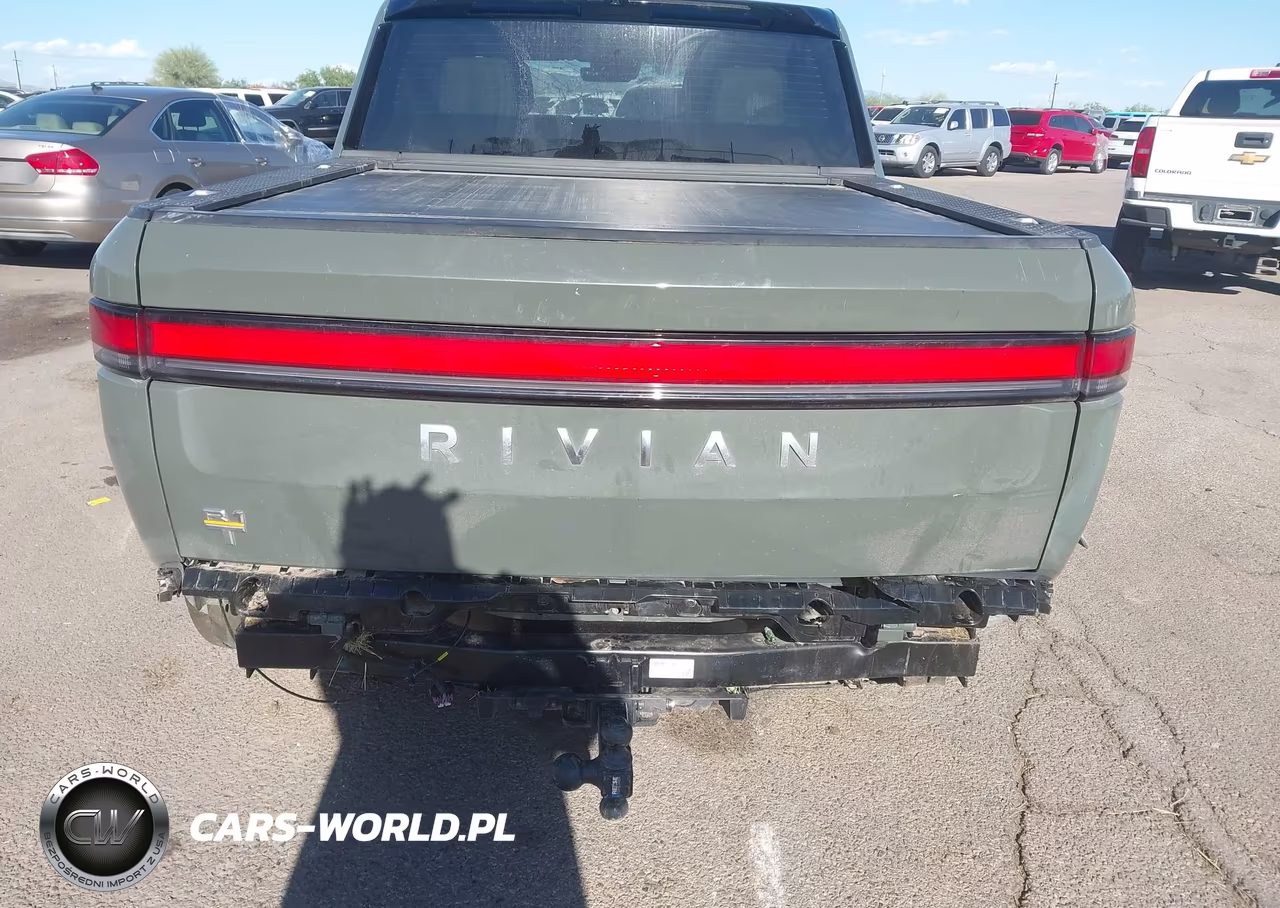 2022 Rivian R1T Launch Edition VIN:7FCTGAAL9NN009789 - 22