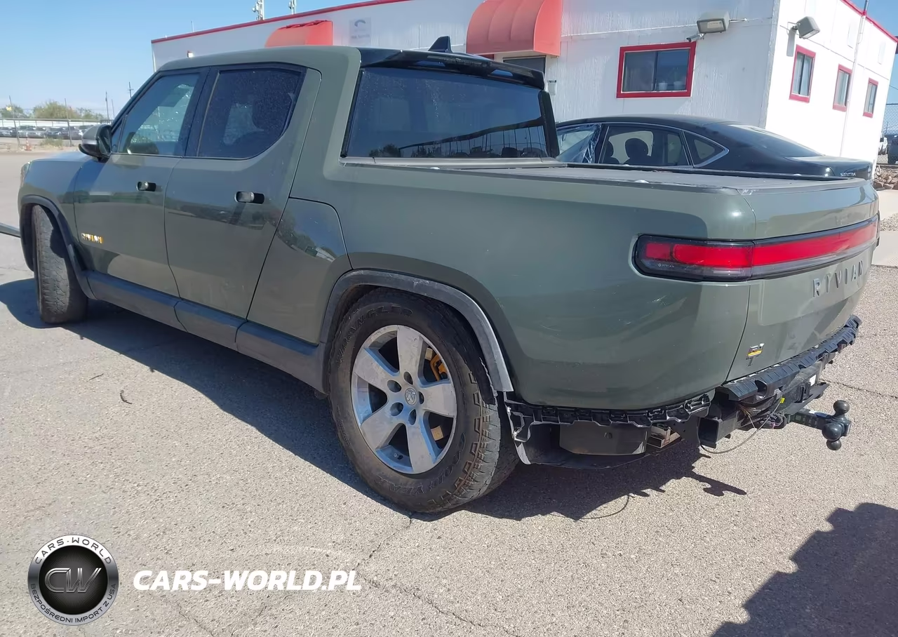 2022 Rivian R1T Launch Edition VIN:7FCTGAAL9NN009789 - 3