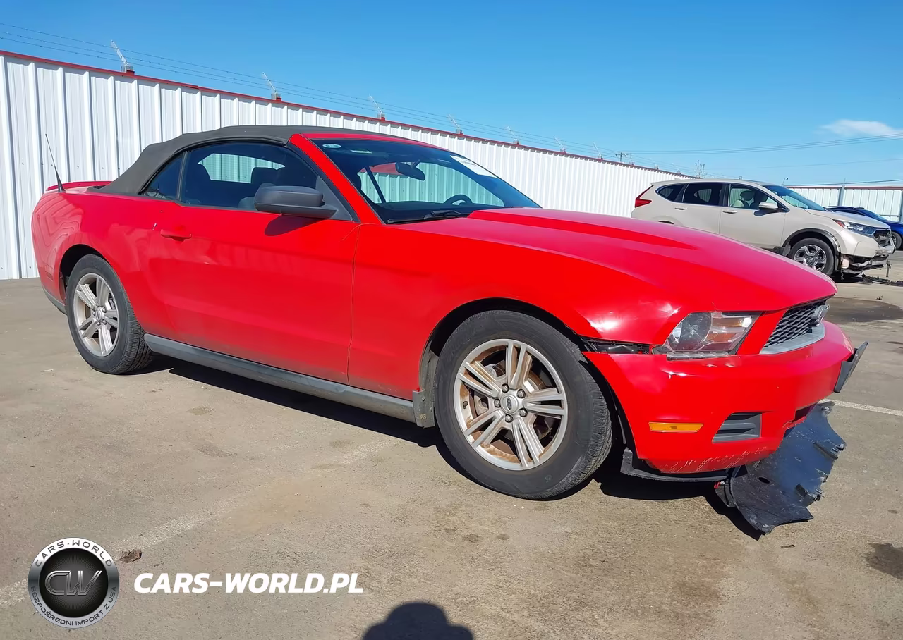 2011 Ford Mustang V6