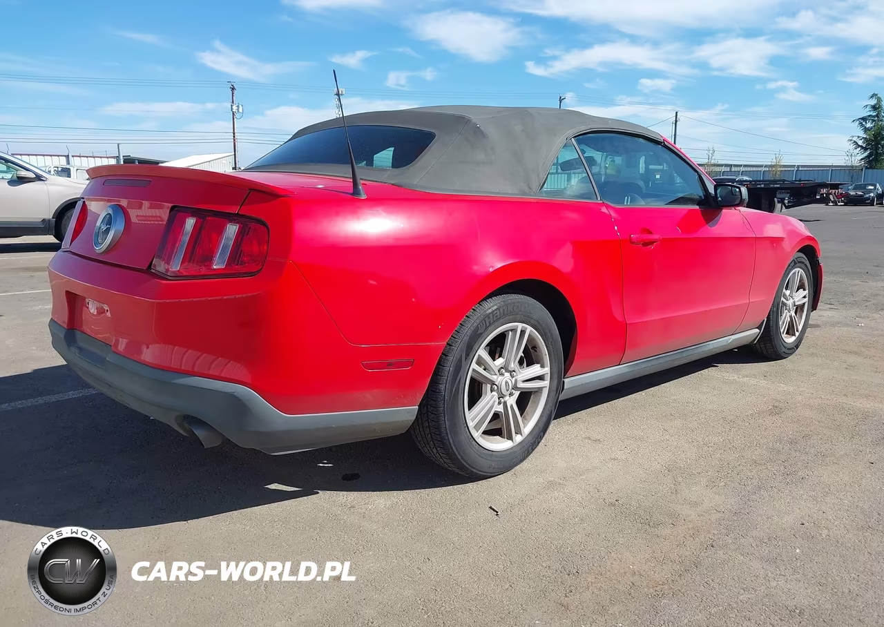 2011 Ford Mustang V6 VIN:1ZVBP8EM3B5159273 - 4