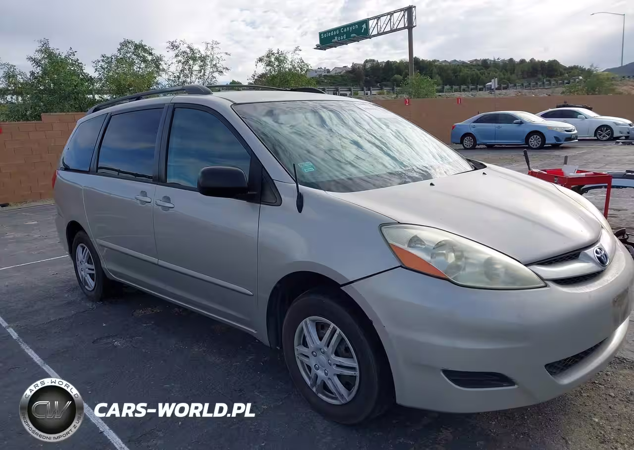 2006 Toyota Sienna Le