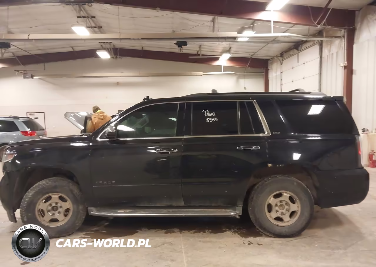 2015 Chevrolet Tahoe Ltz VIN:1GNSKCKC8FR514993 - 14