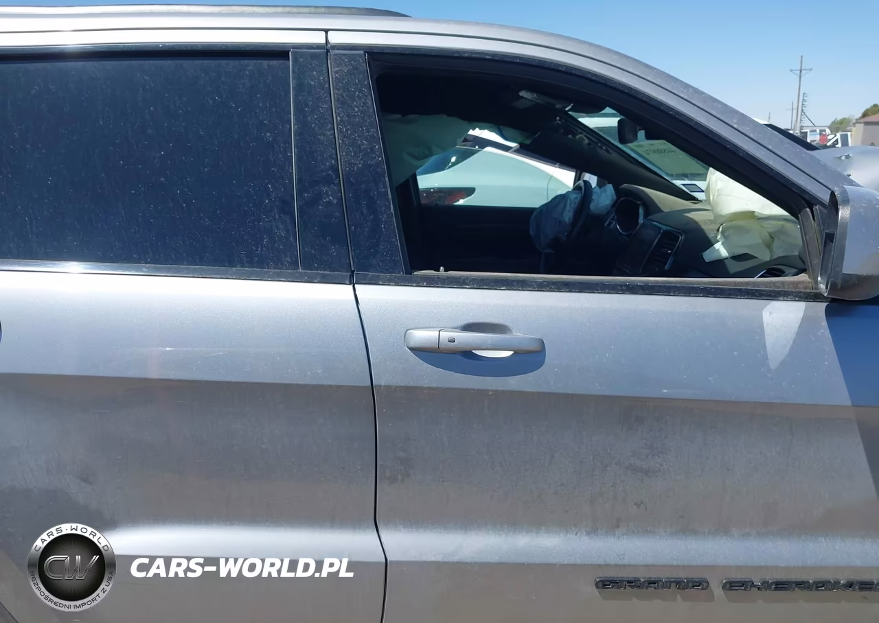 2019 Jeep Grand Cherokee Altitude 4X4 VIN:1C4RJFAG1KC529557 - 14