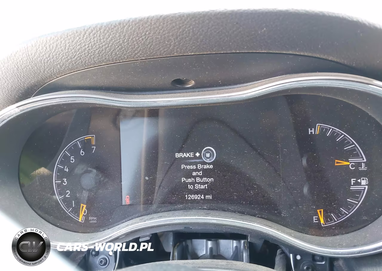 2019 Jeep Grand Cherokee Altitude 4X4 VIN:1C4RJFAG1KC529557 - 7