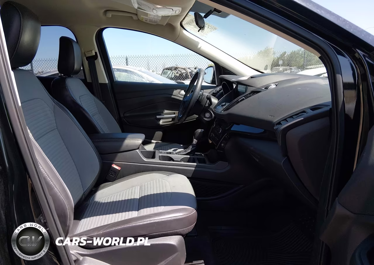 2018 Ford Escape Se VIN:1FMCU0GD6JUD29821 - 5