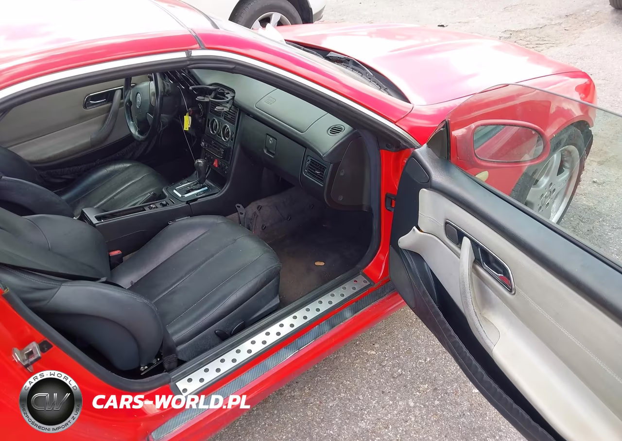 2000 Mercedes-Benz Slk 230 Kompressor VIN:WDBKK47F9YF159742 - 8