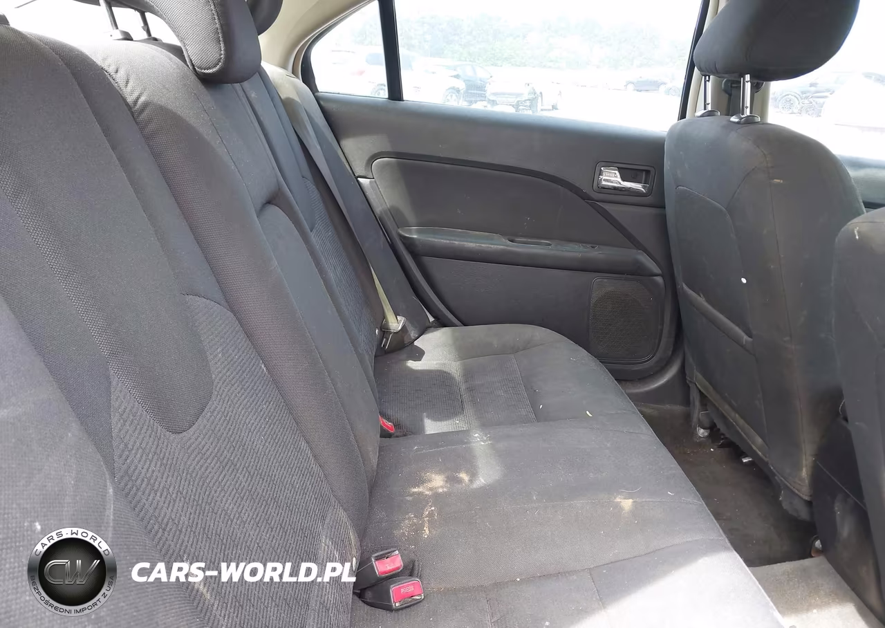 2011 Ford Fusion Se VIN:3FAHP0HAXBR304926 - 8