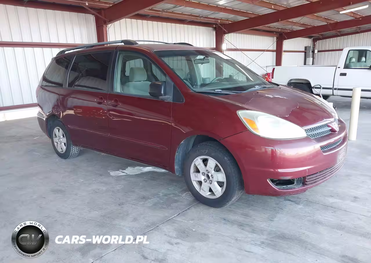2004 Toyota Sienna Le