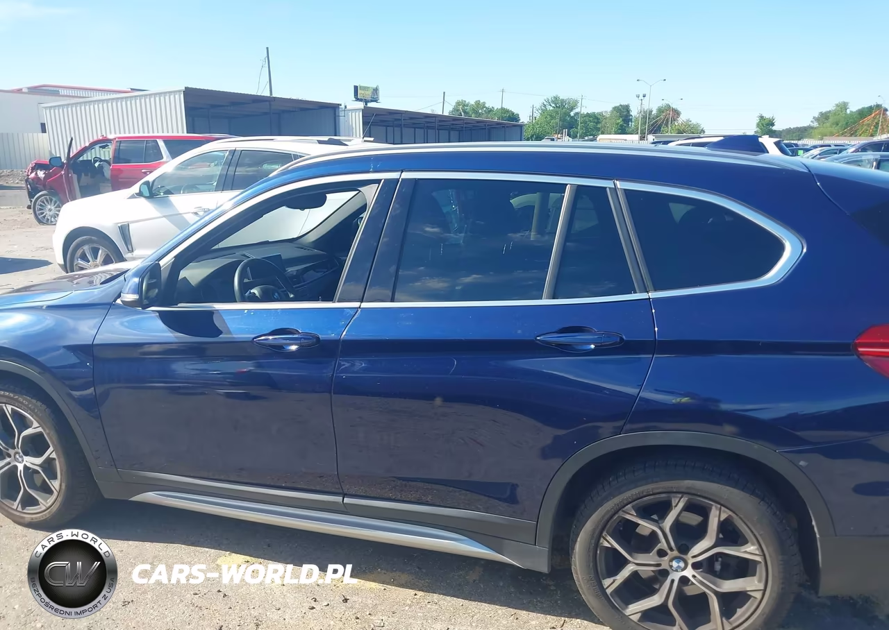 2020 BMW X1 Sdrive28I VIN:WBXJG7C02L5P56864 - 14