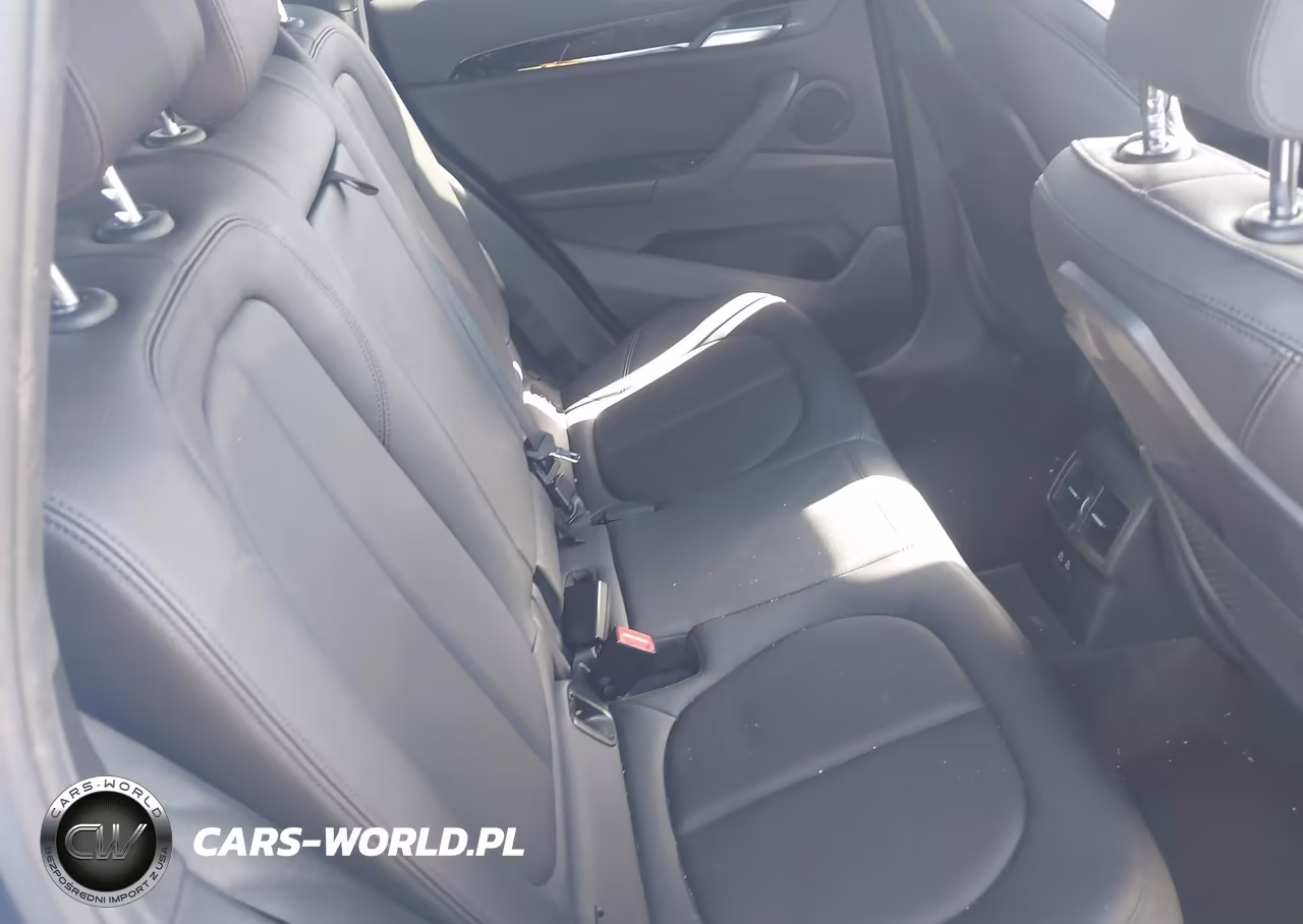 2020 BMW X1 Sdrive28I VIN:WBXJG7C02L5P56864 - 8