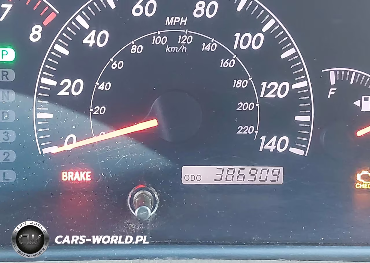 2005 Toyota Camry Le VIN:4T1BE32K15U522299 - 15