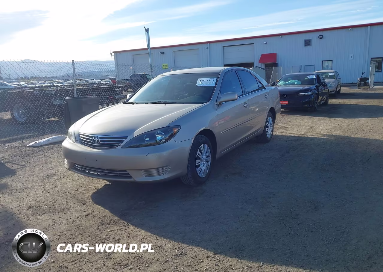 2005 Toyota Camry Le VIN:4T1BE32K15U522299 - 2