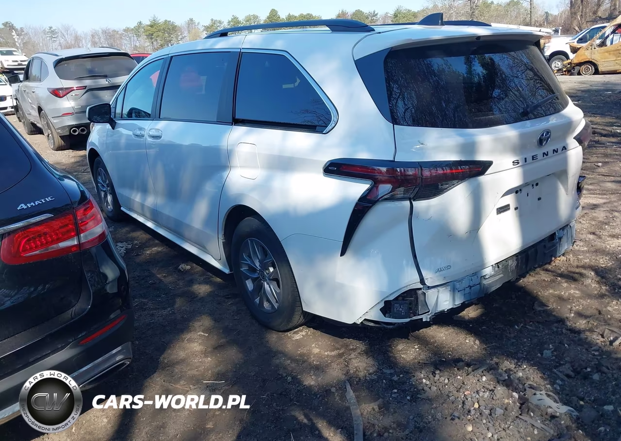 2024 Toyota Sienna Le VIN:5TDBSKFC4RS148114 - 3
