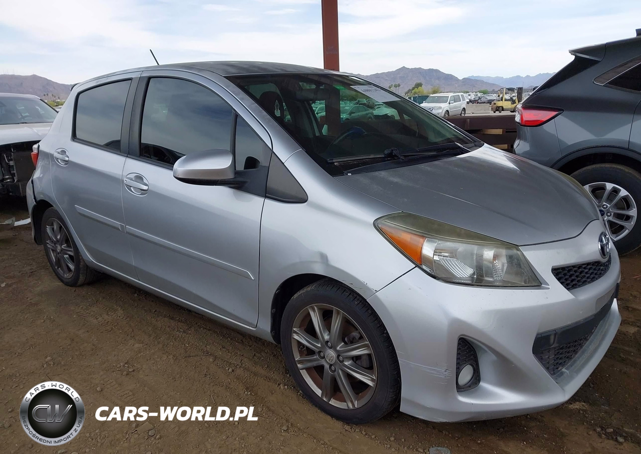 2013 Toyota Yaris Se