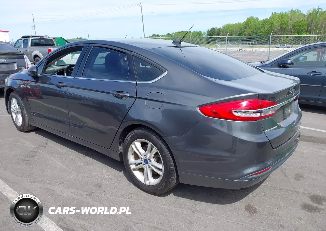2018 Ford Fusion Se VIN:3FA6P0HD8JR199951 - 3