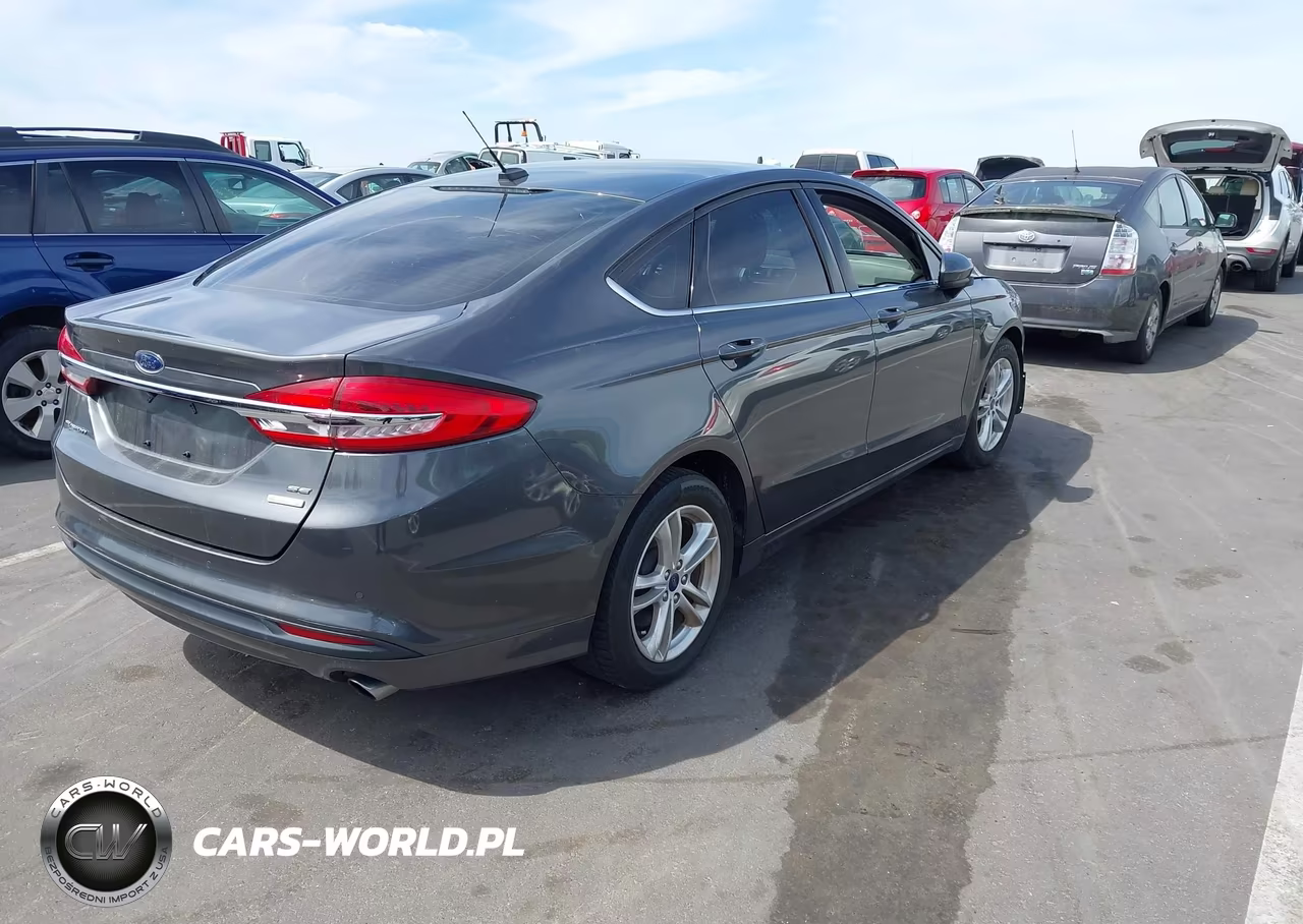2018 Ford Fusion Se VIN:3FA6P0HD8JR199951 - 4