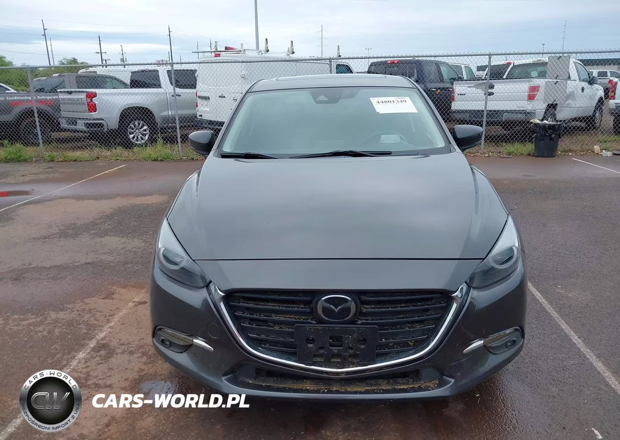 2018 Mazda Mazda3 Grand Touring VIN:3MZBN1M38JM192347 - 6