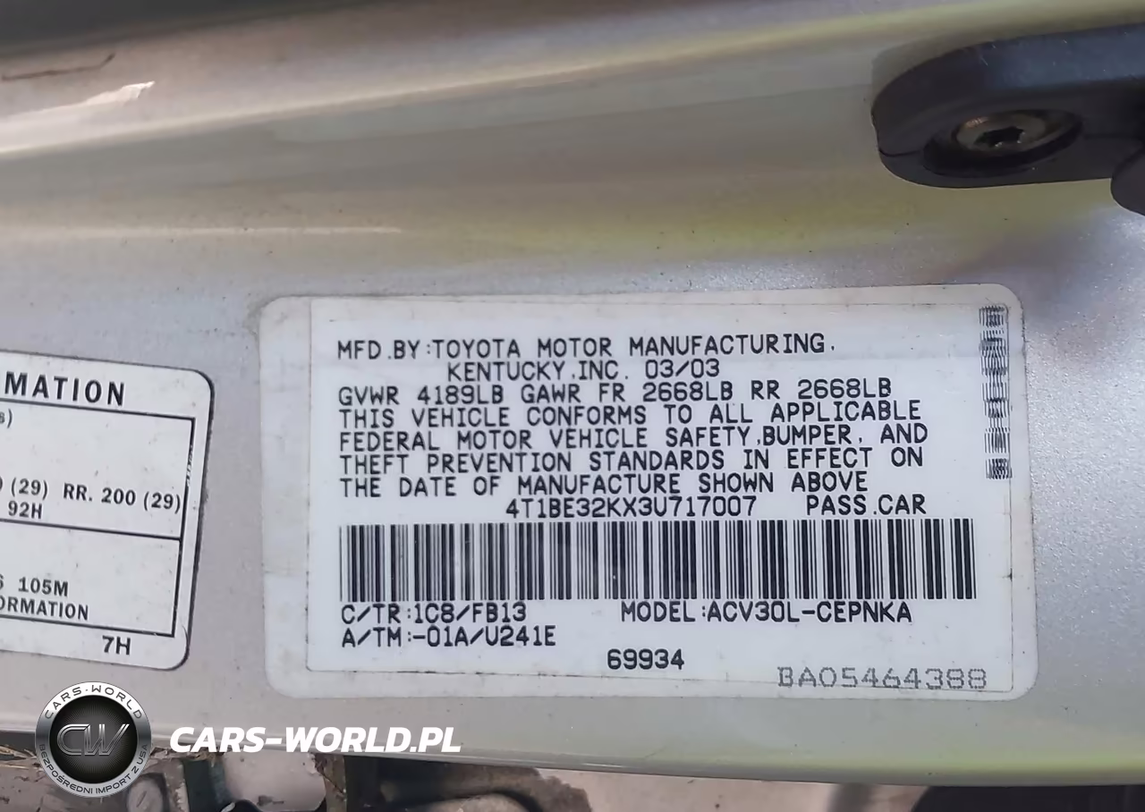 2003 Toyota Camry Le VIN:4T1BE32KX3U717007 - 9