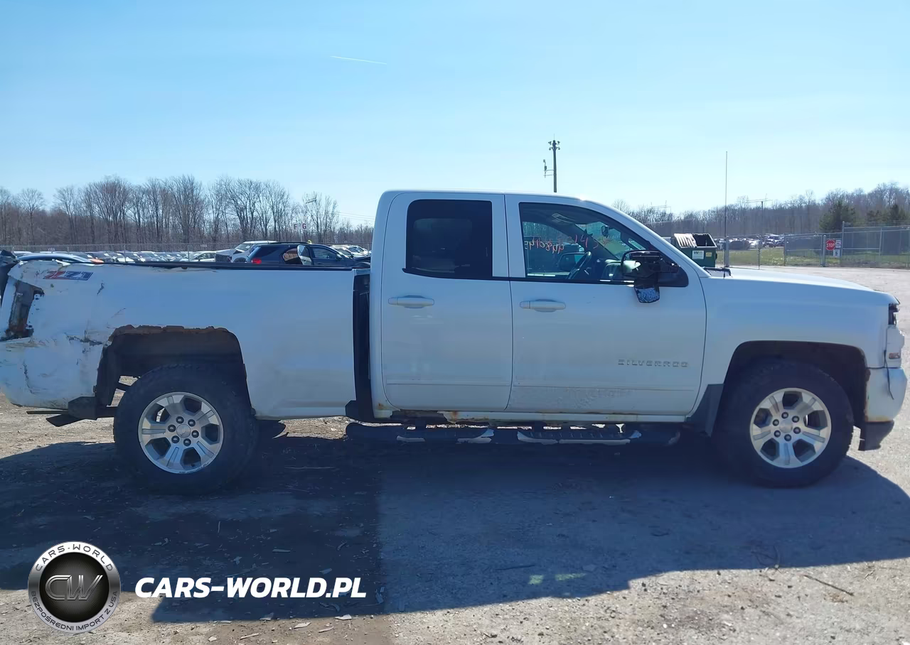 2017 Chevrolet Silverado 1500 2Lt VIN:1GCVKREC5HZ364901 - 13