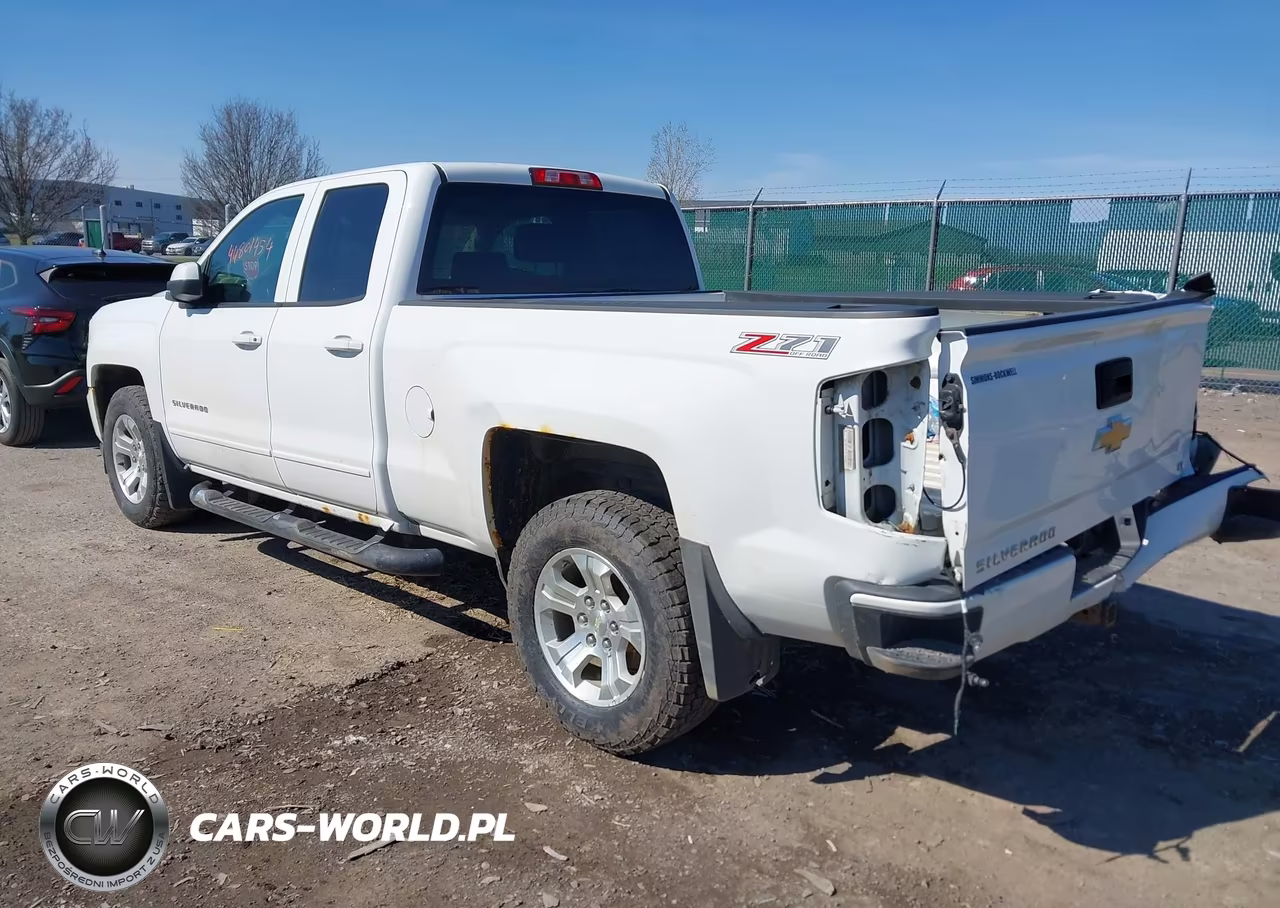 2017 Chevrolet Silverado 1500 2Lt VIN:1GCVKREC5HZ364901 - 3
