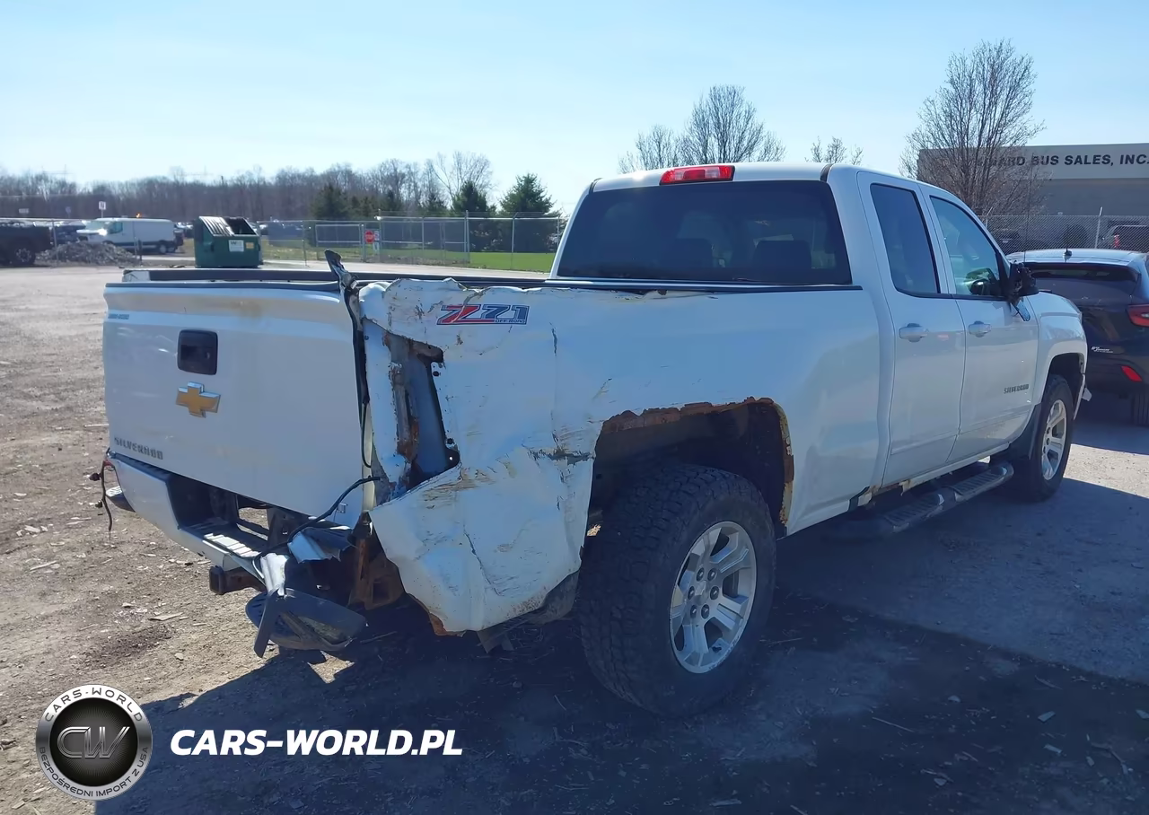 2017 Chevrolet Silverado 1500 2Lt VIN:1GCVKREC5HZ364901 - 4