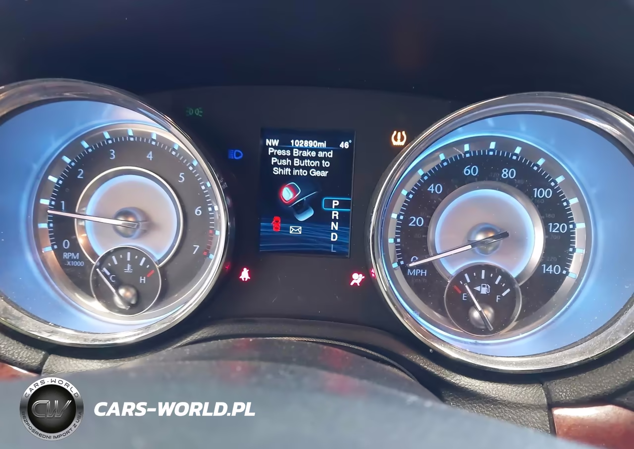 2012 Chrysler 300 Limited VIN:2C3CCACG1CH274492 - 7
