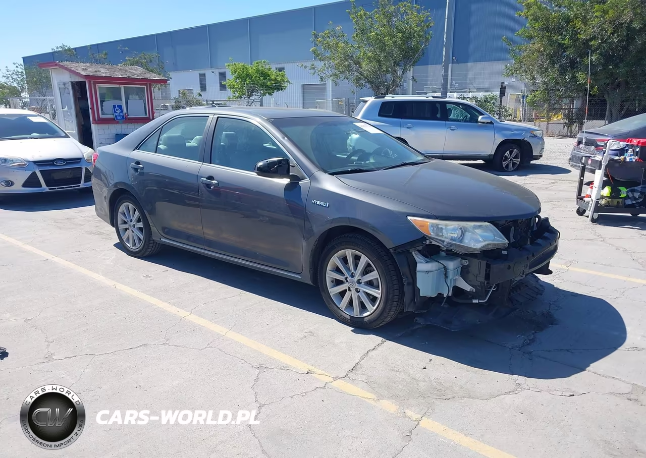 2012 Toyota Camry Hybrid Xle