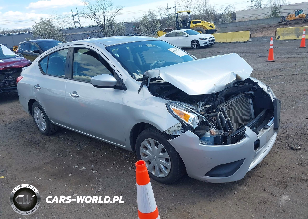 2017 Nissan Versa 1.6 Sv