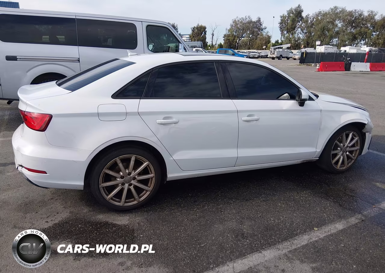 2015 Audi A3 1.8T Premium VIN:WAUACGFF5F1143784 - 4