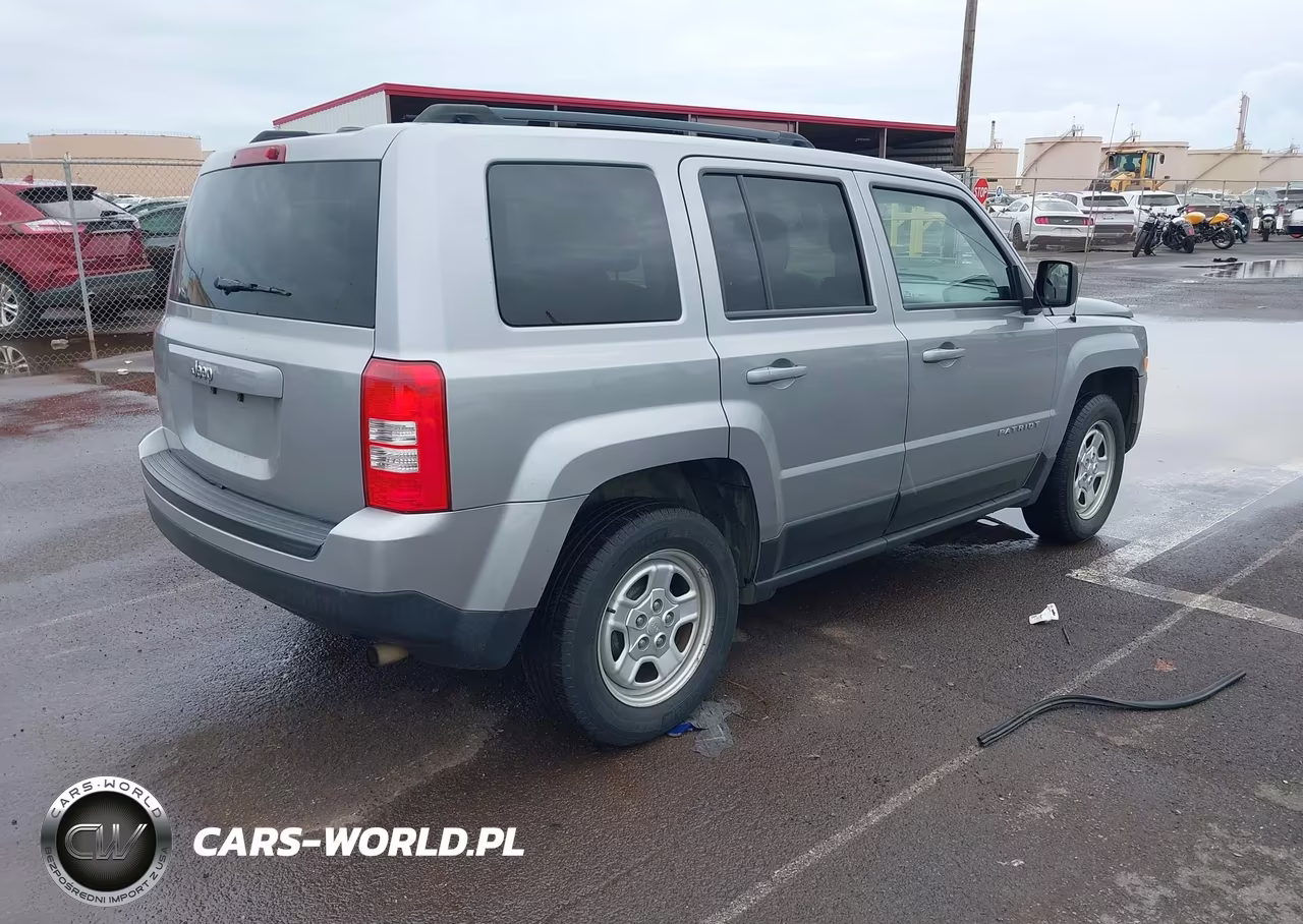 2016 Jeep Patriot Sport VIN:1C4NJPBA9GD693509 - 4