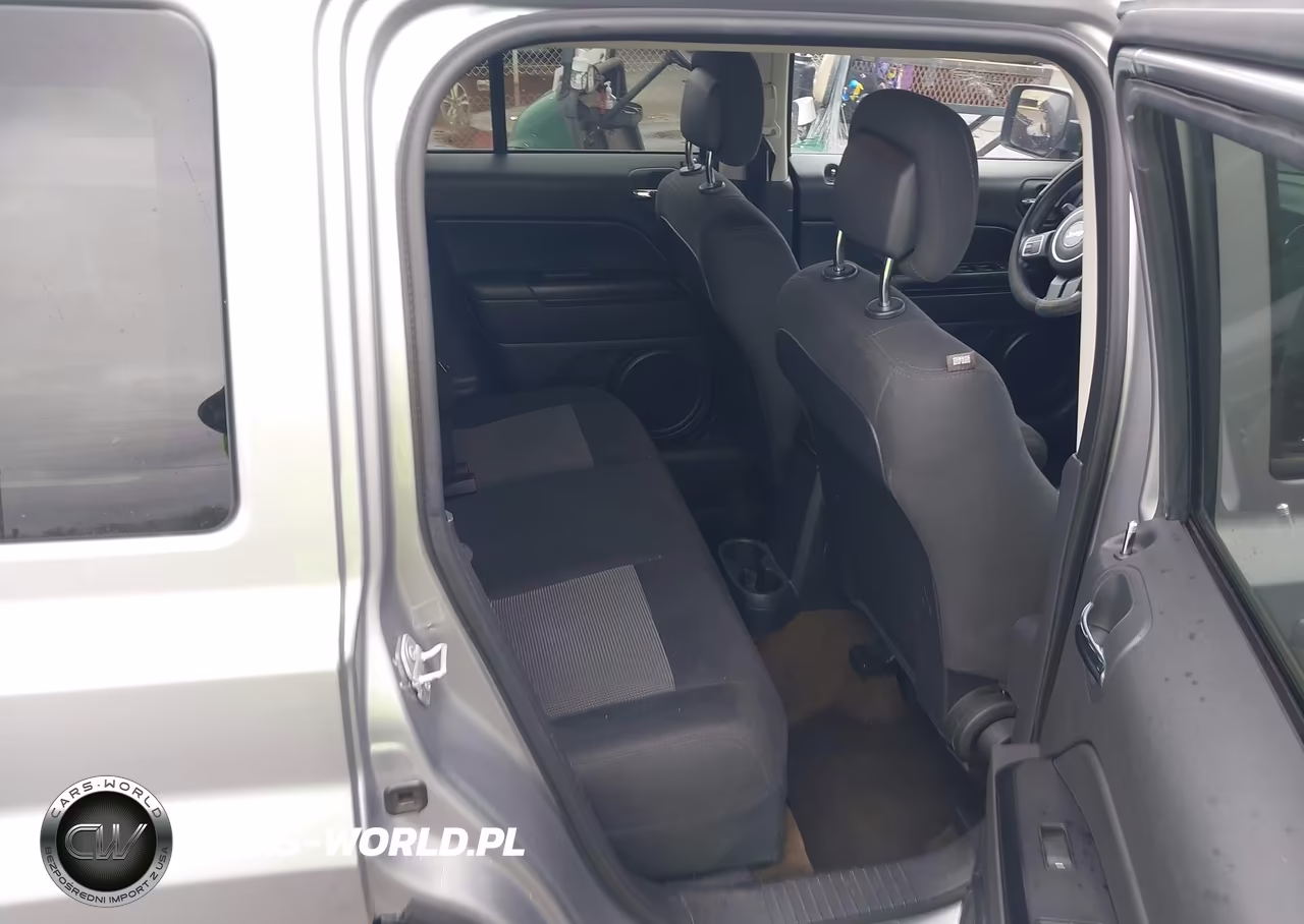 2016 Jeep Patriot Sport VIN:1C4NJPBA9GD693509 - 8