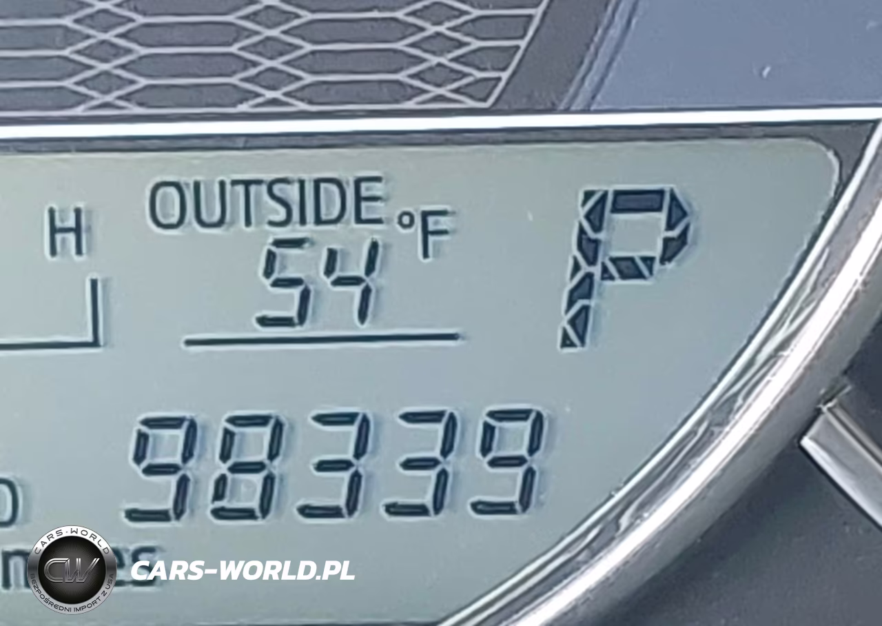 2015 Toyota Corolla Le Plus VIN:5YFBURHE3FP192823 - 15