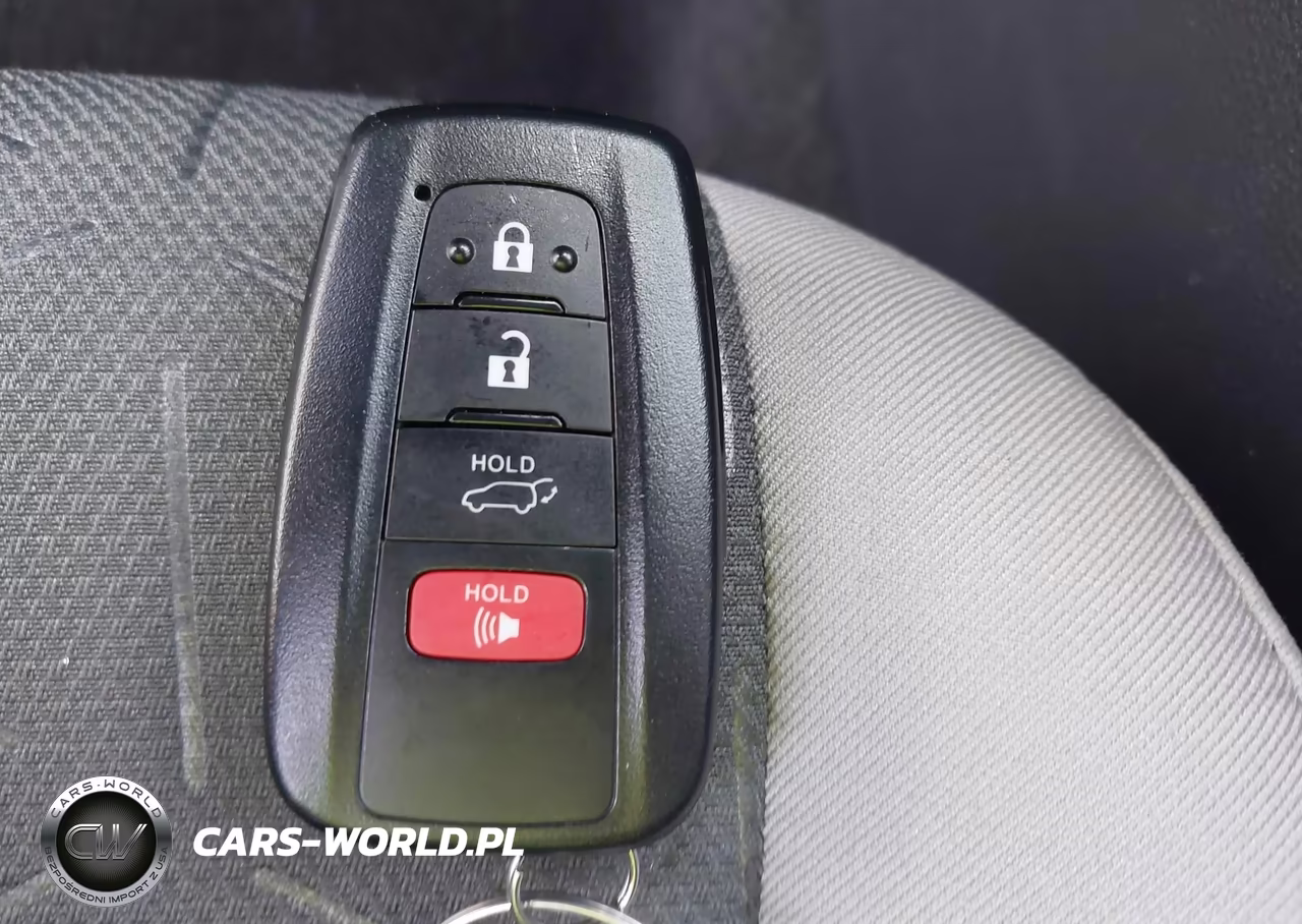 2025 Toyota Rav4 Hybrid Xle VIN:4T3RWRFV1SU208433 - 11