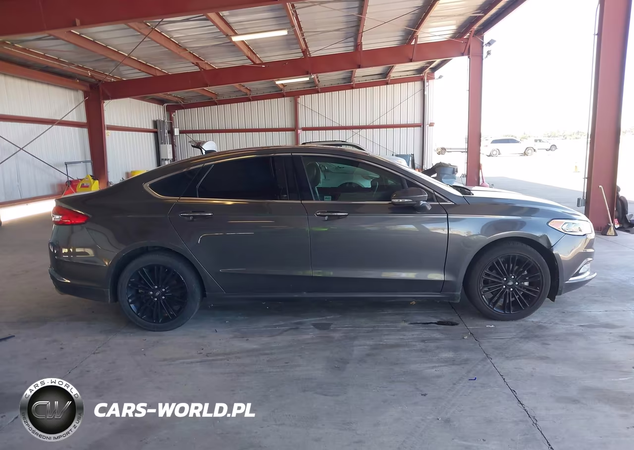 2018 Ford Fusion Se VIN:3FA6P0HDXJR277727 - 13