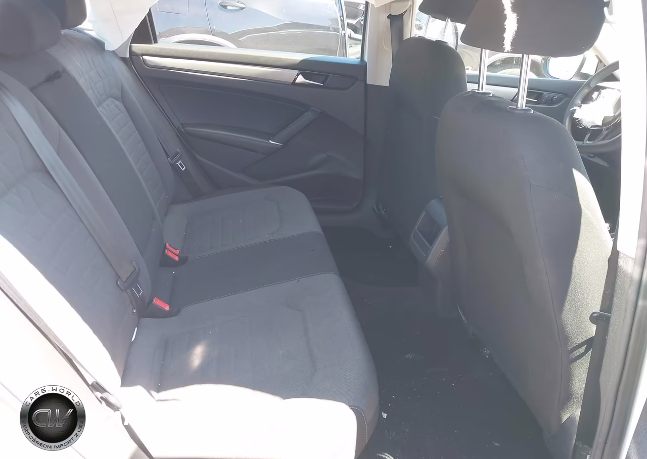 2020 Volkswagen Passat 2.0T S VIN:1VWAA7A30LC003029 - 8