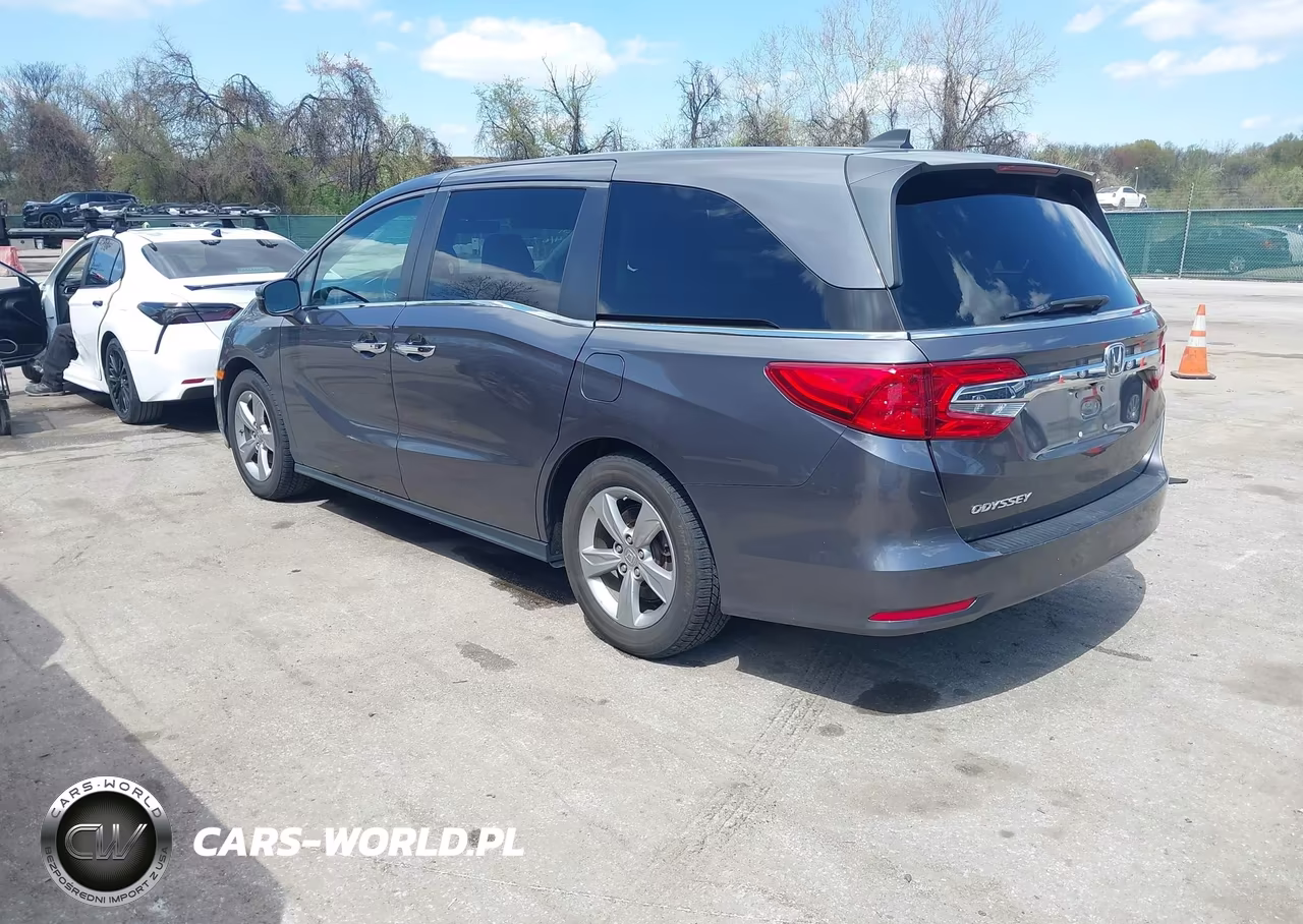 2018 Honda Odyssey Ex-L VIN:5FNRL6H71JB026354 - 3