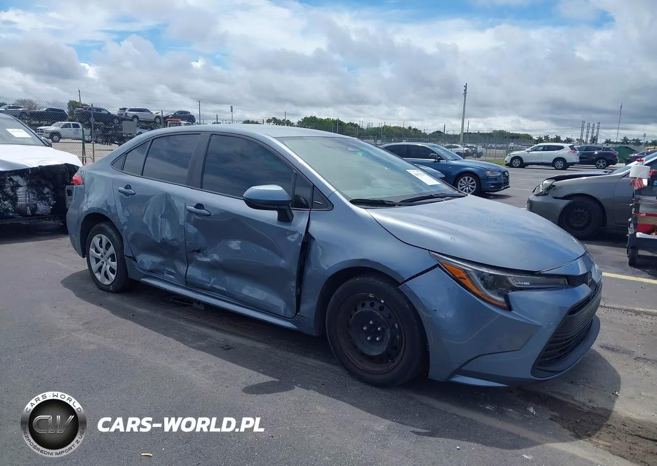 2024 Toyota Corolla Le – zdjęcie 1 z 16
